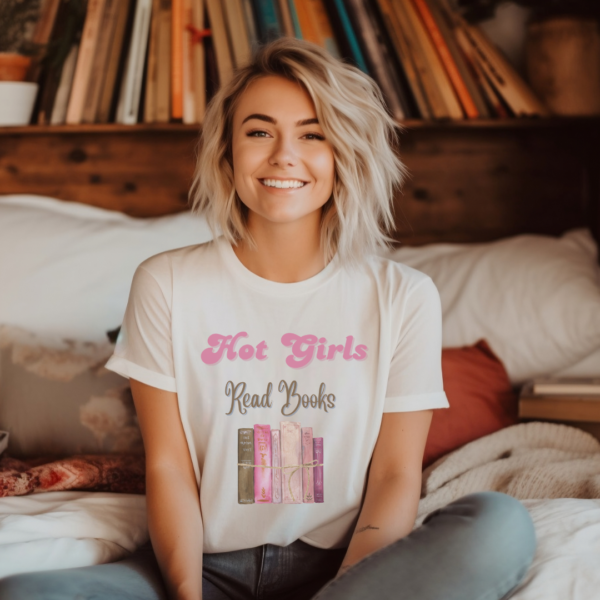 Camiseta Girly Book