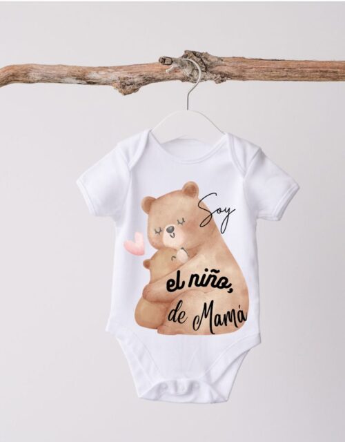 Niño de Mamá